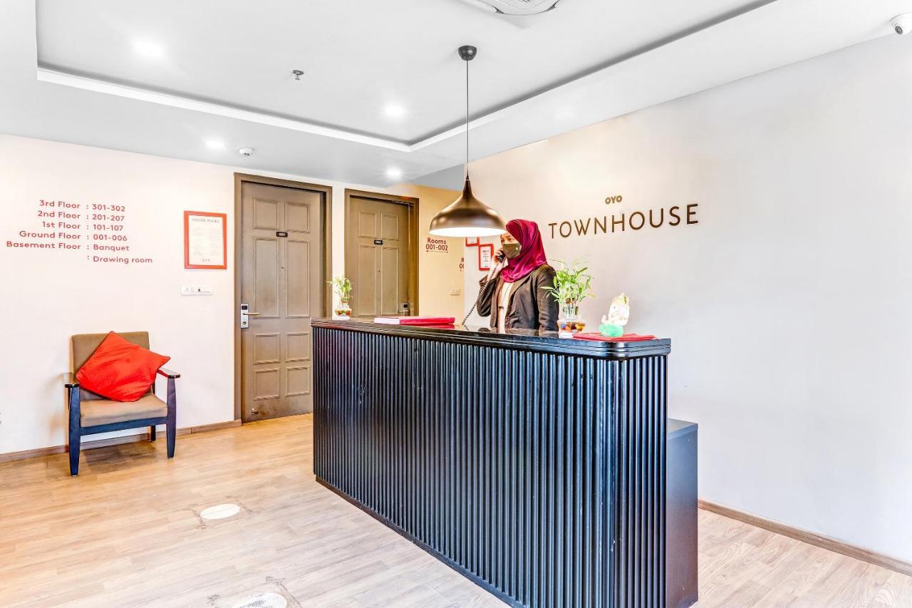 Super Townhouse 139 Ashiyana Smriti Upvan Near Emerald Mall Lucknow Bijnaur Εξωτερικό φωτογραφία